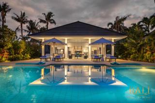 Villa Akasa Segara Beachfront and Private Pool - Banjar - 0