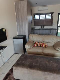 Maletjane Holiday Resort - Beestekraal - 2