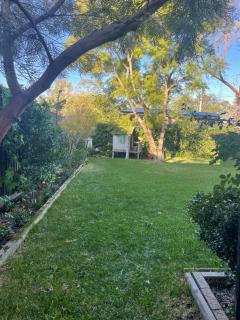 -The Garden Room - with Private Entrance & Private Bathroom - Wentworthville - 4
