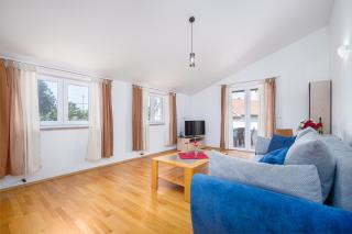 Apartment Ankica B4+2 with private parking place & WiFi - Tar - 0