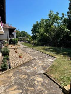 Kavarna Paradise Apartments - Kawarna - 3