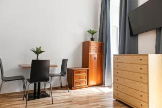 Budget & Friendly 1BR Apartment well connected - Viena - 1