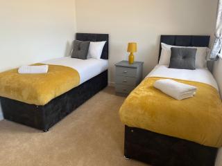 Kingsway House - Spacious 4 Bed Home From Home in Derby - Derby - 8