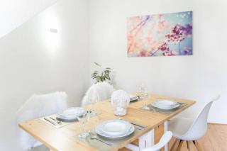 Top Ausstattung GARAGE Netflix WLAN City - Krefeld - 7