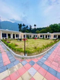 Ramadah Inn Hotel & Resort - 0