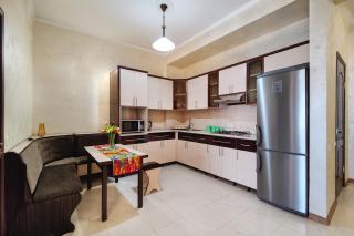 3 Bedroom Apartment in Homey Residence - Yerevan - 5