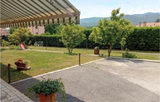 2 Bedroom Beautiful Apartment In Mucici - 6