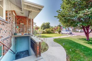 2BR Dog-Friendly Duplex Close to Boise with W and D - 9