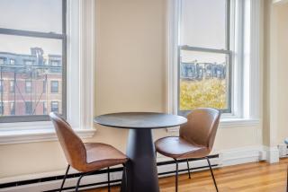 Back Bay 1br w wd nr Newbury St BOS-813 - 6