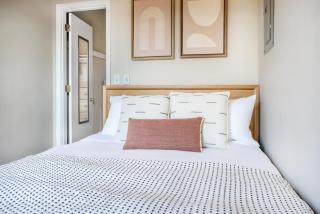 Back Bay 1br w wd nr Newbury St BOS-813 - 3