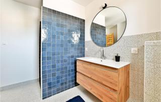 Stunning Home In Monteux With Wifi - Monteux - 7