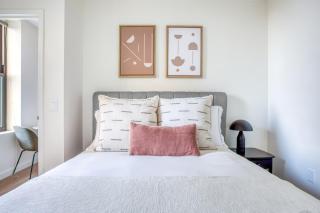 Beauty in Back Bay 1BR w Gym nr the Common BOS-418 - 3