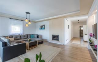 Amazing Home In Galizana With Wifi - Galižana - 7