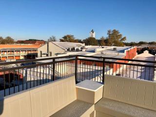 New Luxury Oxford Square Condo at Harrison Square - Oxford - 7