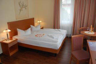 Pension Sanddorn mit Café Carlssons - Binz - 9