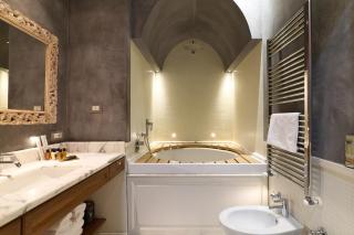 Prestige Boutique Aparthotel - Montenapoleone - Milan - 9