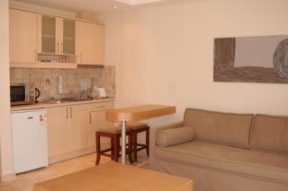 Villanaz Apart Hotel - 2