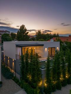 Villa Medellin - Pridraga - 8