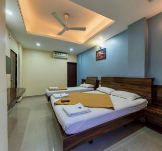 Hotel RadhaKrishna-Couple Friendly - Kolhapur - 5