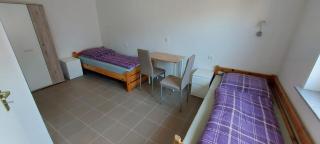 Unterkunft Hugo-Steinfeld-Straße 1 Gebäude rechts - 5