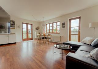 Marina view - 3 Bedroom Apartment - Central Tórshavn - Tórshavn - 8