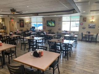 Ramada by Wyndham Enid - Enid - 9