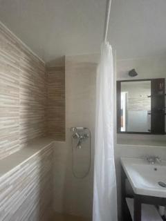 Studio Apartman Lana 3 - Ičići - 1