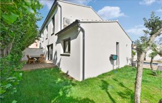 Stunning Home In Monteux With Wifi - Monteux - 4