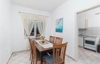 2 Bedroom Gorgeous Apartment In Pobri - Volosko - 5