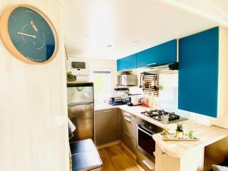 Évasion océanique : Mobil-home dans un camping 4* à 50m de l'océan - La Bétaudière - 2