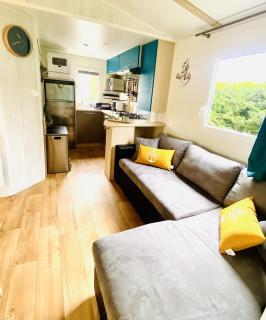 Évasion océanique : Mobil-home dans un camping 4* à 50m de l'océan - La Bétaudière - 4