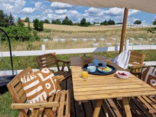 Glamping nad Jeziorem - Nowe Guty - 9