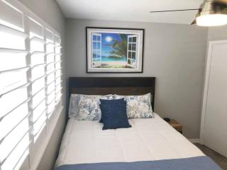 Modern Apartment - 1 of 4 - Punta Gorda - 3