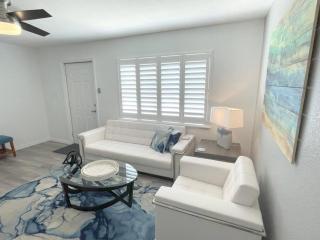 Modern Apartment - 4 of 4 - Punta Gorda - 4