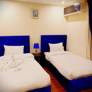 Golden Pyramids Inn - 6