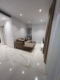 Mumbas Apartment 3 - 3