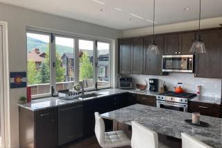 Mountain Vista Retreat - 6