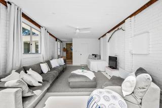Coast House Mollymook - Mollymook - 4