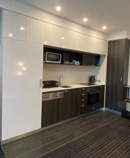 Modern Quiet 1 & 2 Bed Apt Opposite Albert Park - 1