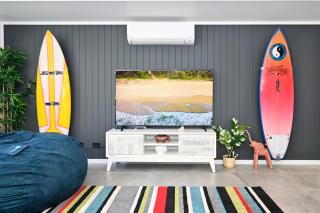 Coolum Beach - Beachside Dream - 3 B/R, 2 Bath ZF6 - Coolum Beach - 0