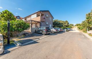 Lovely Apartment In Mandre With Wifi - Mandre - 5