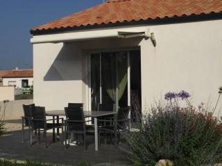 Maison à Longeville-sur-Mer : Plage, Surf et Détente - FR-1-336-109 - Longeville-sur-Mer - 2