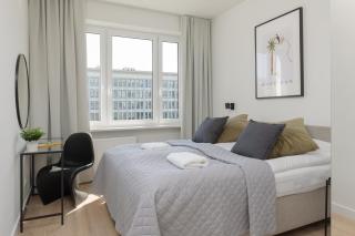 Amazing Spacious Apartments in Warsaw City Center by Noclegi Renters - Varsavia - 0