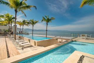 Harbor 3008 Amazing beach front condo by Moikkarentals - Puerto Vallarta - 1