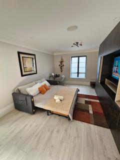 Luxury Room - Harold Wood - 0