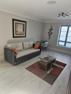 Luxury Room - Harold Wood - 7