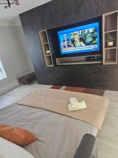 Luxury Room - Harold Wood - 3