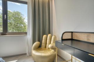 goldfinger + suites - Lana - 8