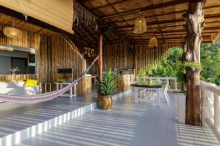 Sunset House two bedroom home with sunset view - 0