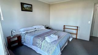 Pinnacle Apartment - 4